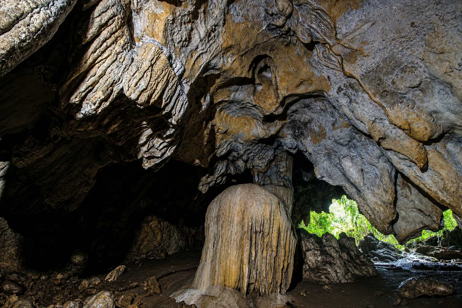 Ati Cave